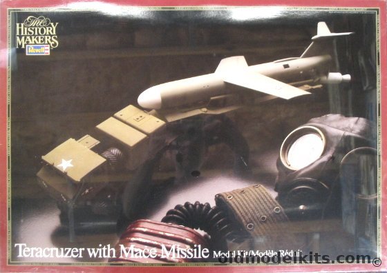 Revell 1/32 Teracruzer with TM-76 Mace Missile History Makers (Ex-Renwal), 8628 plastic model kit